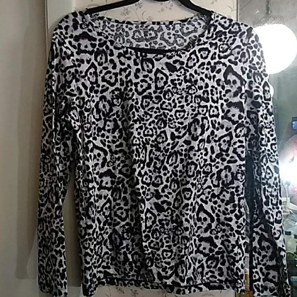 Jones New York pullover top